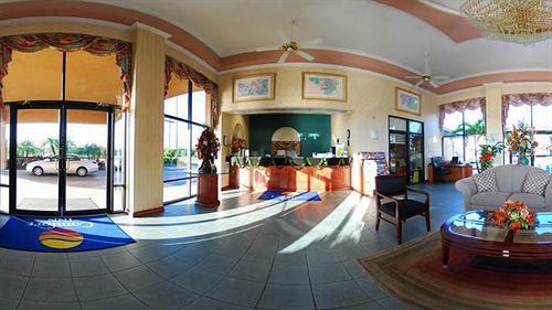 Comfort Sun Center - Ruskin - Tampa South Inn 3*